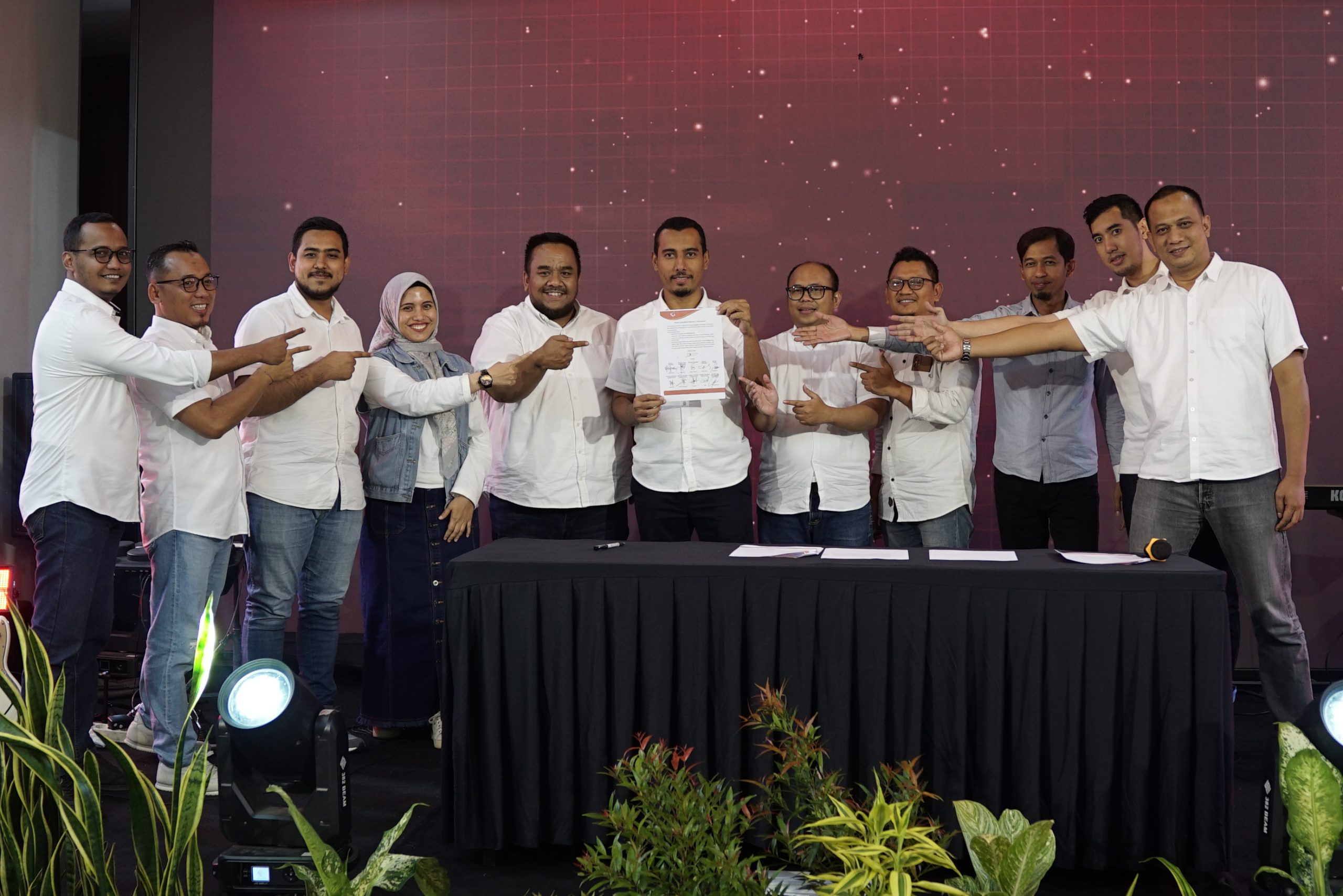milad sapphire grup ke-19, luncurkan siproper